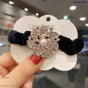ヘアゴム ビジュー ヘアアクセサリー上品